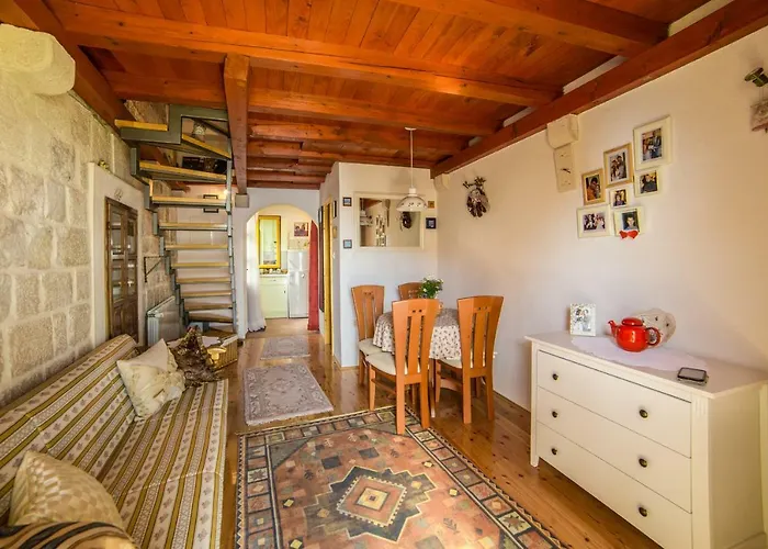 Villa Small House Pivcevi Podgora